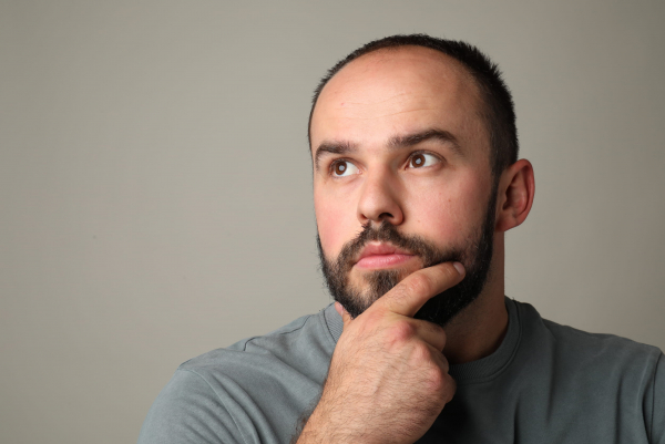 Comment choisir sa clinique pour une greffe de cheveux ?